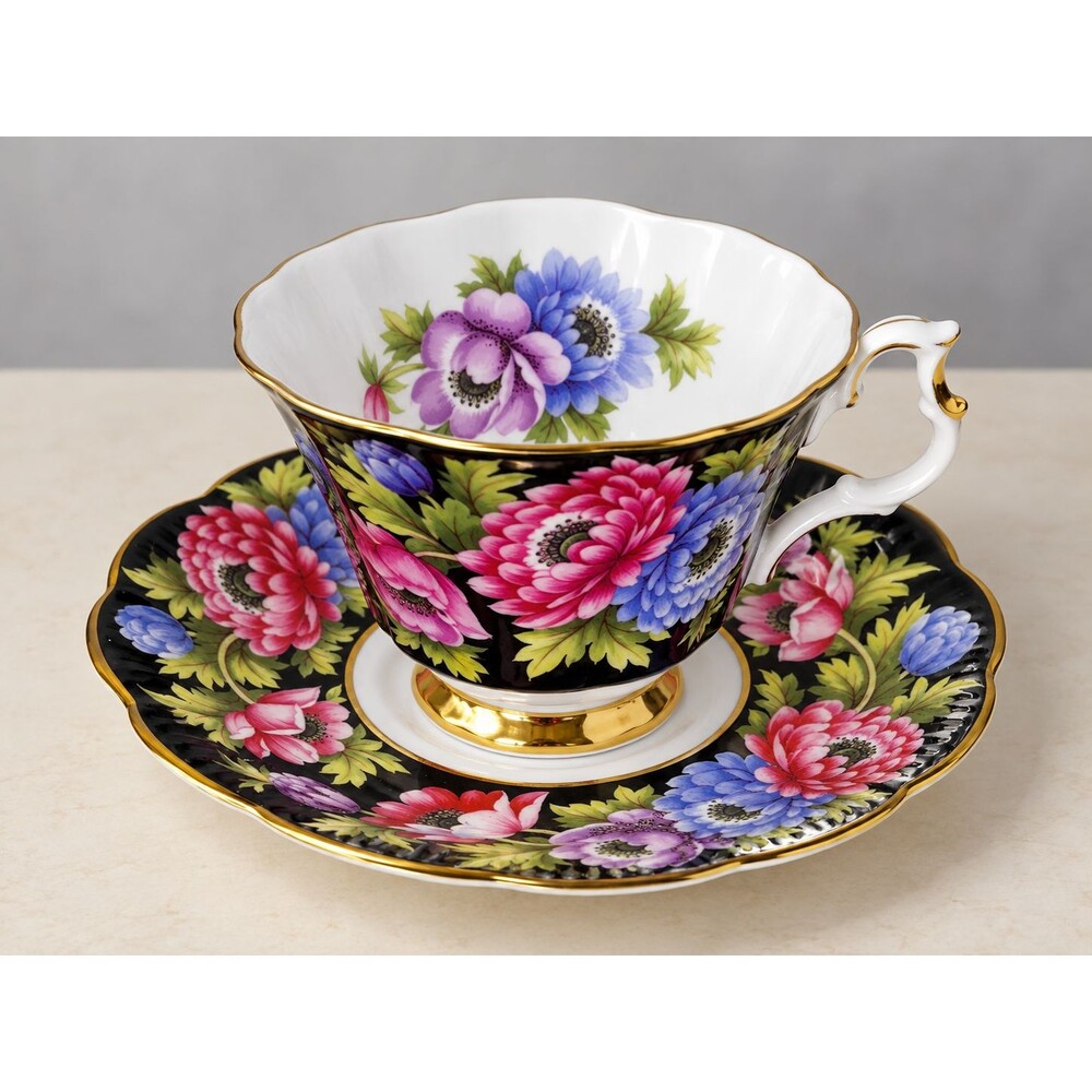 Royal Albert Anemone Teacup & Saucer – Bouquet Series – Black Floral
